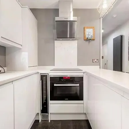 Best Location In London - Kings Road 3-Bed Home With Terrace, Ac & Netflix Exterior foto