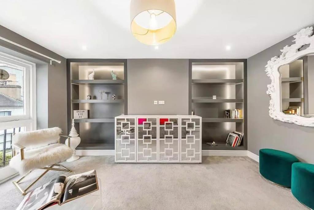 Апартаменты Location In - Kings Road 3-bed With Terrace, Ac & Netflix